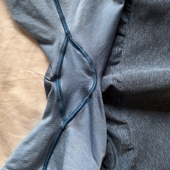 Gymshark Adapt Ombre Seamless Shorts - Picture 3 of 3